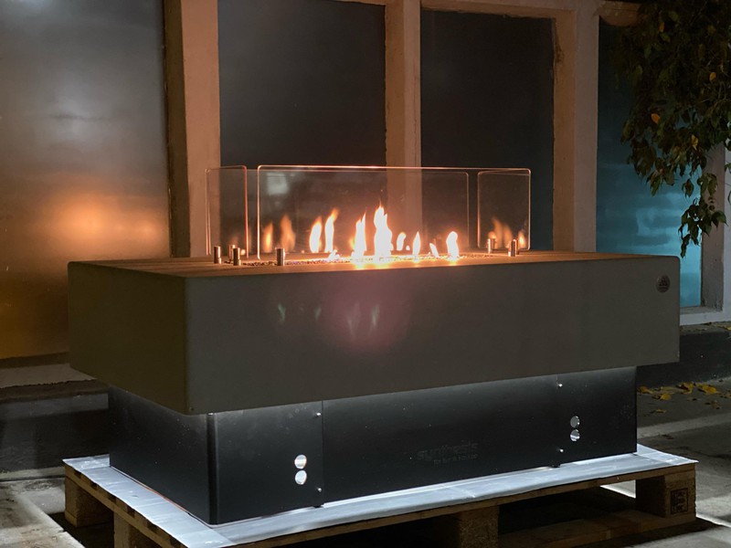 custom-concrete-outdoor-gas-fire-pit - FINISHED