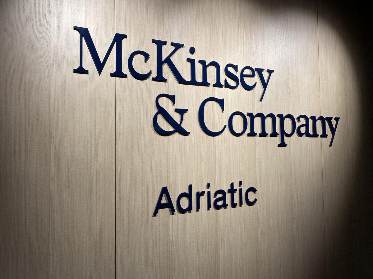 McKinsey & Company Aluminum Logotype