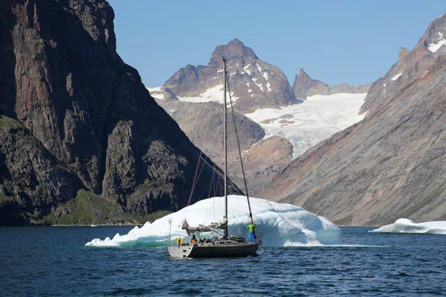 Photos from sailing on Greenland