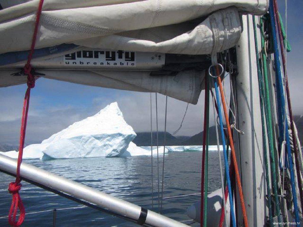 Photos from sailing on Greenland