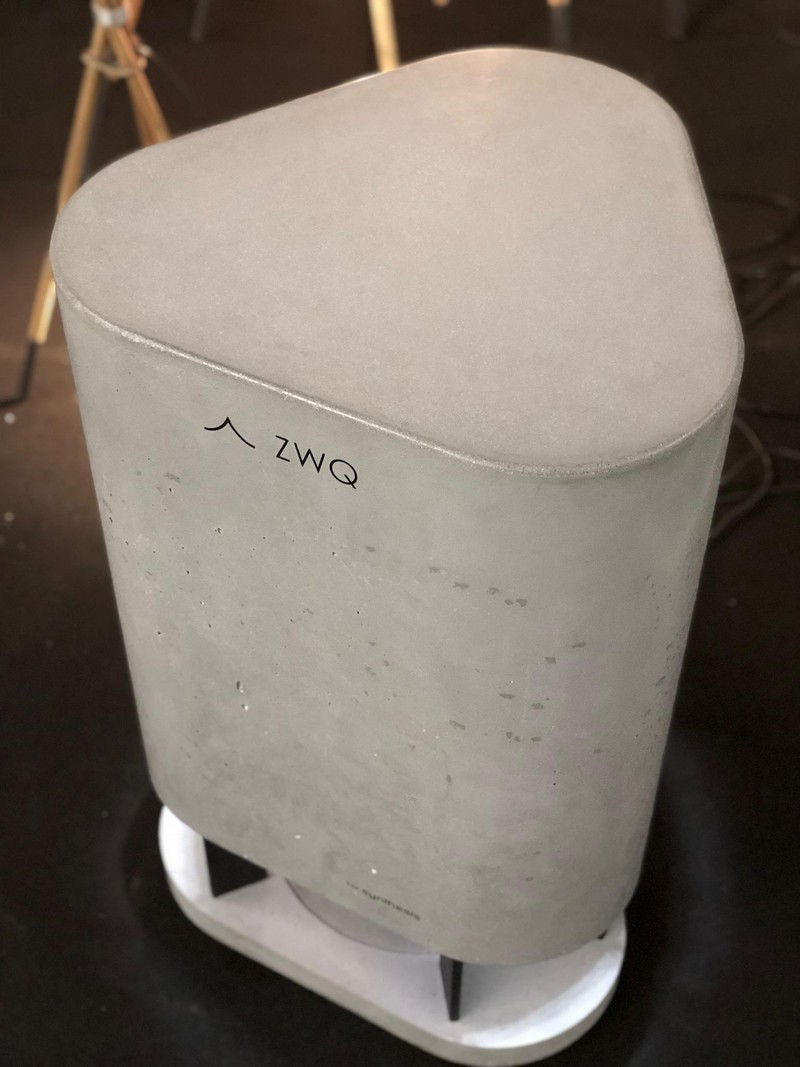 ZWQ 360 Concrete Garden Speaker - Ambienta